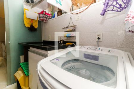 Apartamento à venda com 140m², 2 quartos e 1 vagaÁrea de Serviço