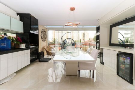 Sala de apartamento à venda com 2 quartos, 140m² em Campo Belo, São Paulo