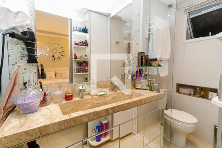 Apartamento à venda com 140m², 2 quartos e 1 vagaBanheiro da Suíte 1