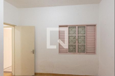 Casa à venda com 155m², 3 quartos e 5 vagasQuarto 2