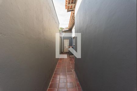 Casa à venda com 155m², 3 quartos e 5 vagasQuintal