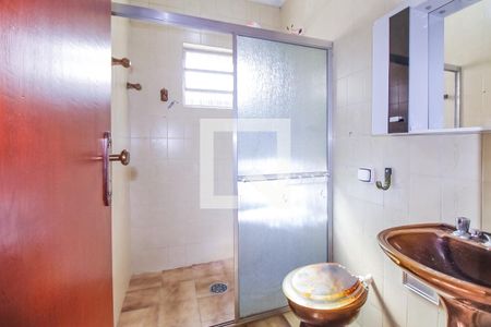 Casa à venda com 220m², 3 quartos e 2 vagasBanheiro da Suíte