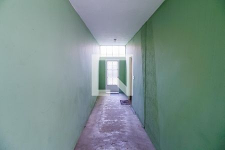 Casa à venda com 220m², 3 quartos e 2 vagasCorredor