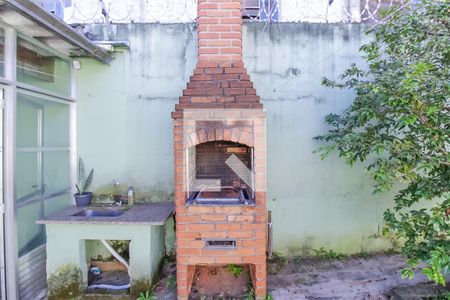 Casa à venda com 220m², 3 quartos e 2 vagasQuintal e Churrasqueira