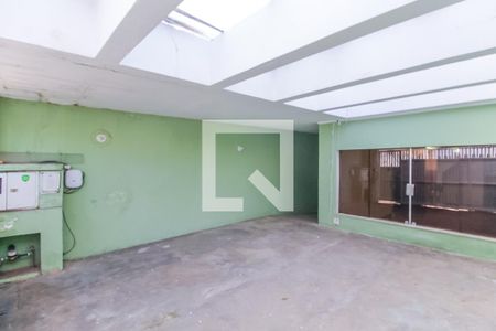 Casa à venda com 220m², 3 quartos e 2 vagasGaragem