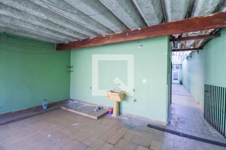 Casa à venda com 220m², 3 quartos e 2 vagasÁrea de Serviço