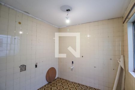 Casa à venda com 220m², 3 quartos e 2 vagasQuarto de Serviço