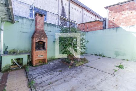 Casa à venda com 220m², 3 quartos e 2 vagasQuintal e Churrasqueira