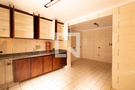 Casa à venda com 200m², 3 quartos e 2 vagasCopa / Cozinha