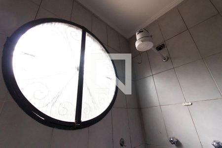 Casa à venda com 200m², 3 quartos e 2 vagasDetalhe Banheiro da Suíte 3