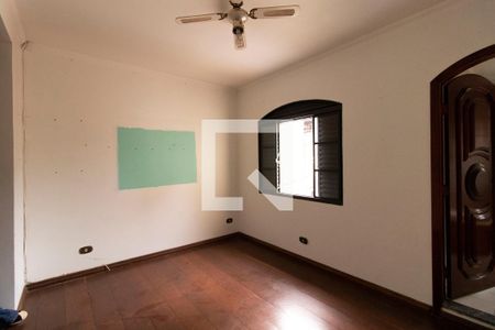 Casa à venda com 200m², 3 quartos e 2 vagasQuarto 2 - Suíte