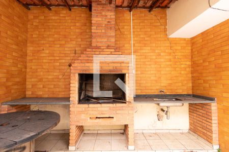 Casa à venda com 200m², 3 quartos e 2 vagasChurrasqueira