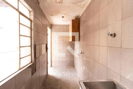 Casa à venda com 200m², 3 quartos e 2 vagasLavanderia