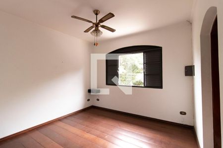 Casa à venda com 200m², 3 quartos e 2 vagasQuarto 3 - Suíte