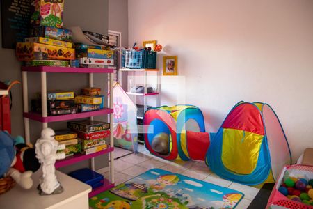 Casa à venda com 267m², 5 quartos e 2 vagasQuarto de Serviço 1