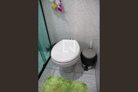 Casa à venda com 267m², 5 quartos e 2 vagasBanheiro 2