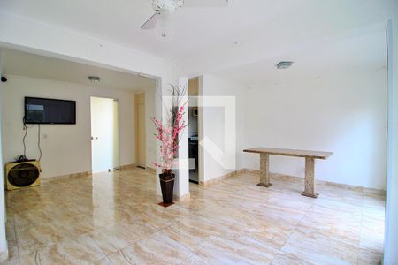 Apartamento para alugar com 55m², 2 quartos e 1 vagaÁrea comum - Salão de festas