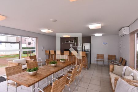 Apartamento para alugar com 47m², 2 quartos e 1 vaga Apartamento para alugar com 47m², 2 quartos e 1 vagaÁrea comum - Salão de festas