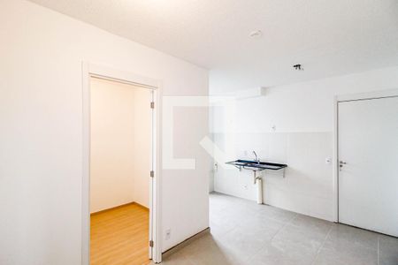 Sala de apartamento para alugar com 2 quartos, 34m² em Santo Amaro, São Paulo