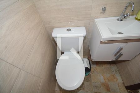 Casa à venda com 220m², 3 quartos e 1 vagaLavabo da Piscina - Churrasqueira