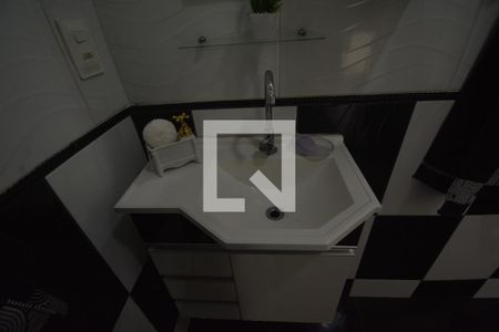 Casa à venda com 220m², 3 quartos e 1 vagaBanheiro de Serviço