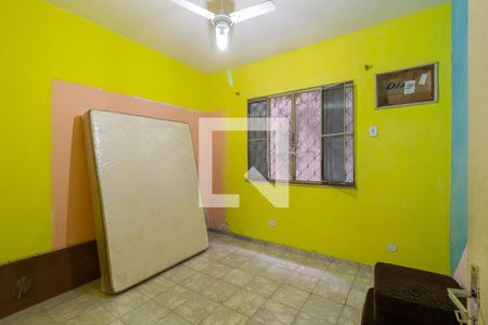 Quarto de kitnet/studio para alugar com 1 quarto, 50m² em Senador Vasconcelos, Rio de Janeiro