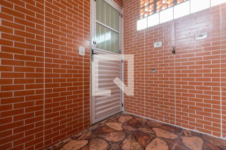 Casa para alugar com 56m², 2 quartos e sem vaga Casa para alugar com 56m², 2 quartos e sem vagaÁrea de Serviço