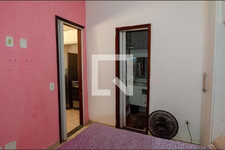 Quarto 1 de apartamento para alugar com 1 quarto, 40m² em Recreio dos Bandeirantes, Rio de Janeiro