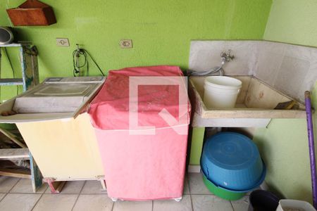 Casa à venda com 160m², 3 quartos e 2 vagasÁrea de Serviço