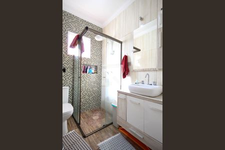 Casa à venda com 160m², 3 quartos e 2 vagasBanheiro