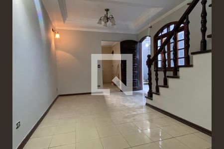 Sala de casa à venda com 3 quartos, 250m² em Bussocaba, Osasco