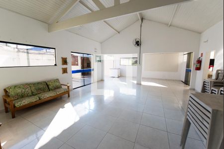 Apartamento para alugar com 60m², 2 quartos e 1 vagaÁrea comum - Salão de festas