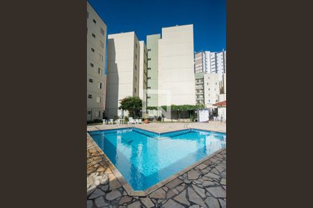 Apartamento para alugar com 60m², 2 quartos e 1 vagaÁrea comum - Piscina