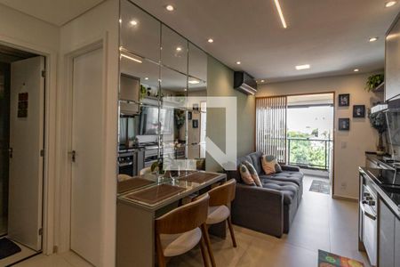 Sala e Cozinha de apartamento à venda com 1 quarto, 38m² em Vila Mariana, São Paulo
