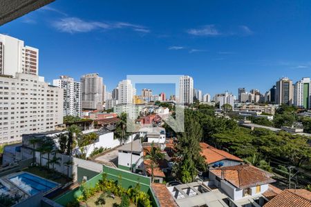 Apartamento à venda com 38m², 1 quarto e sem vagaVaranda - Vista