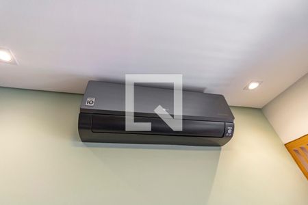 Apartamento à venda com 38m², 1 quarto e sem vagaSala e Cozinha - Ar Condicionado