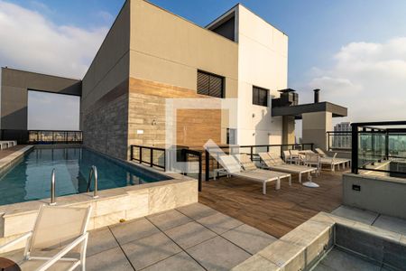 Apartamento à venda com 38m², 1 quarto e sem vagaÁrea comum - Piscina