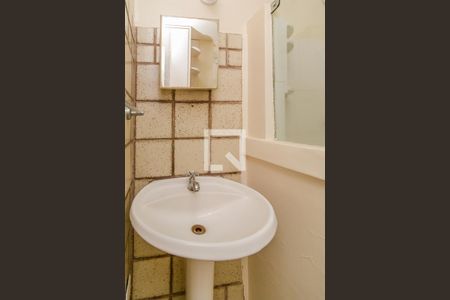 Apartamento para alugar com 58m², 2 quartos e sem vaga Apartamento para alugar com 58m², 2 quartos e sem vagaBanheiro