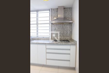 Apartamento à venda com 165m², 4 quartos e 2 vagas Apartamento à venda com 165m², 4 quartos e 2 vagasCozinha