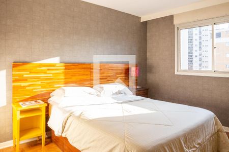 Apartamento à venda com 165m², 4 quartos e 2 vagas Apartamento à venda com 165m², 4 quartos e 2 vagasSuíte