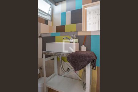 Lavabo de apartamento à venda com 4 quartos, 165m² em Perdizes, São Paulo