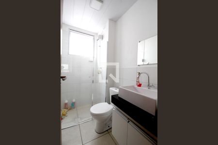 Banheiro de apartamento para alugar com 2 quartos, 50m² em Caguassu, Sorocaba