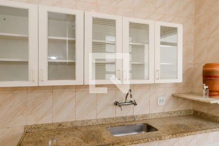 Apartamento à venda com 118m², 3 quartos e 1 vagaCozinha 