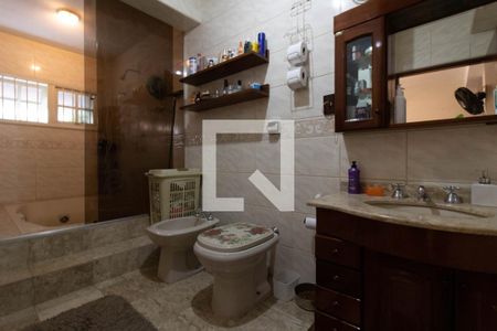 Banheiro da Suíte de casa à venda com 4 quartos, 262m² em Jardim Toscana, Guarulhos