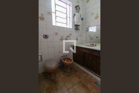 Casa à venda com 350m², 3 quartos e 4 vagas Casa à venda com 350m², 3 quartos e 4 vagasBanheiro Social