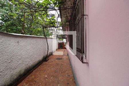 Casa à venda com 350m², 3 quartos e 4 vagas Casa à venda com 350m², 3 quartos e 4 vagasGaragem 2