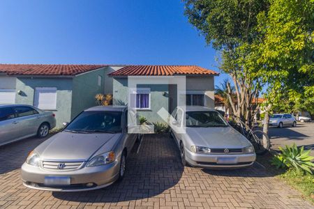 Casa de condomínio à venda com 125m², 2 quartos e 2 vagas Casa de condomínio à venda com 125m², 2 quartos e 2 vagasFachada