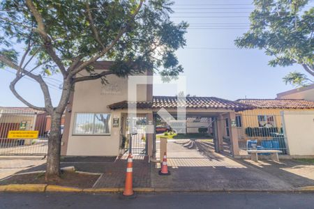 Casa de condomínio à venda com 125m², 2 quartos e 2 vagas Casa de condomínio à venda com 125m², 2 quartos e 2 vagasFachada e portaria