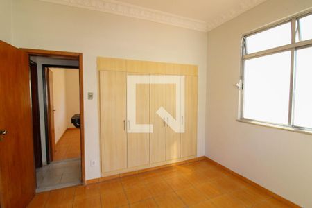 Apartamento à venda com 150m², 4 quartos e 1 vaga Apartamento à venda com 150m², 4 quartos e 1 vagaSuíte 2