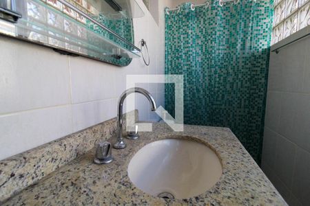 Apartamento à venda com 150m², 4 quartos e 1 vaga Apartamento à venda com 150m², 4 quartos e 1 vagaBanheiro da Suíte 1